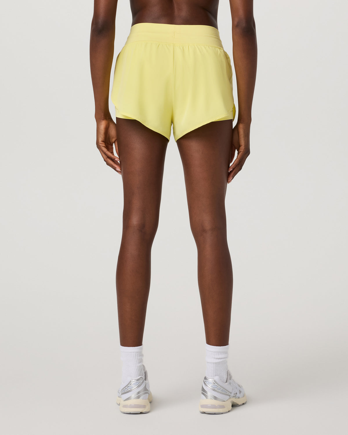 Daily Speed Short 2.5" Women's Sunlight Fitness Shorts - Vuori