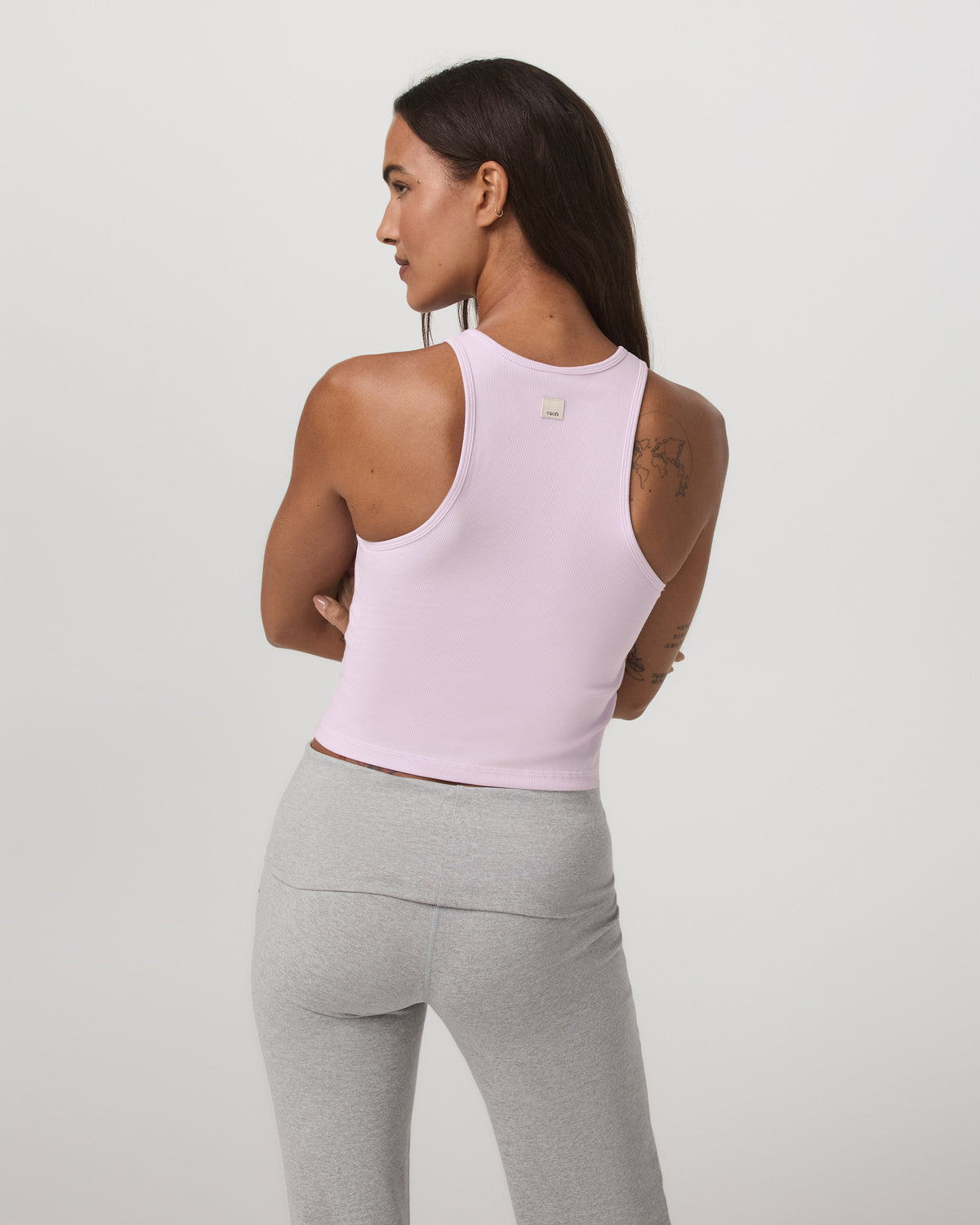 Pose Plyo Tank Women's Lilac Breeze Supportive Tank Top - Vuori