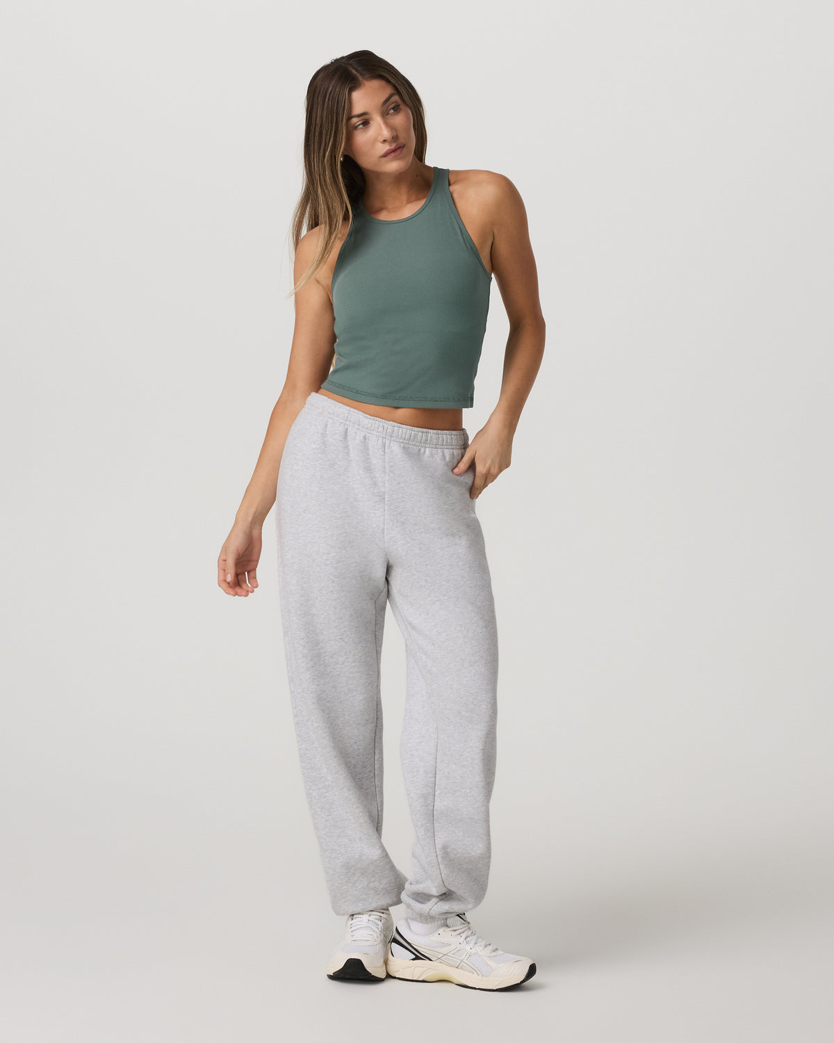 Pose Plyo Tank Women's Agate Green Performance Tank Top - Vuori
