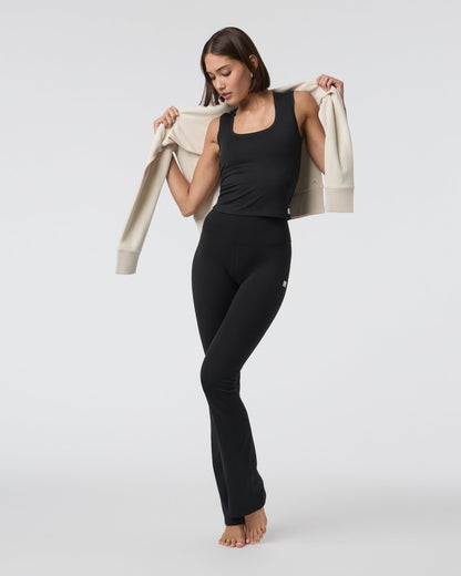 Halo Essential Scoop Tank Solid Black - Vuori