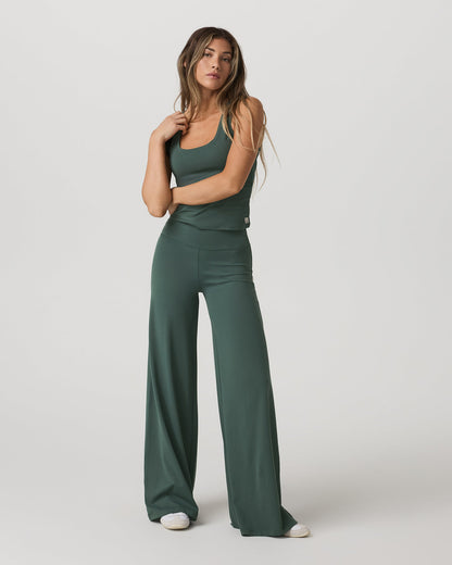 Halo Essential Scoop Tank Women's Agate Green Tank Top - Vuori
