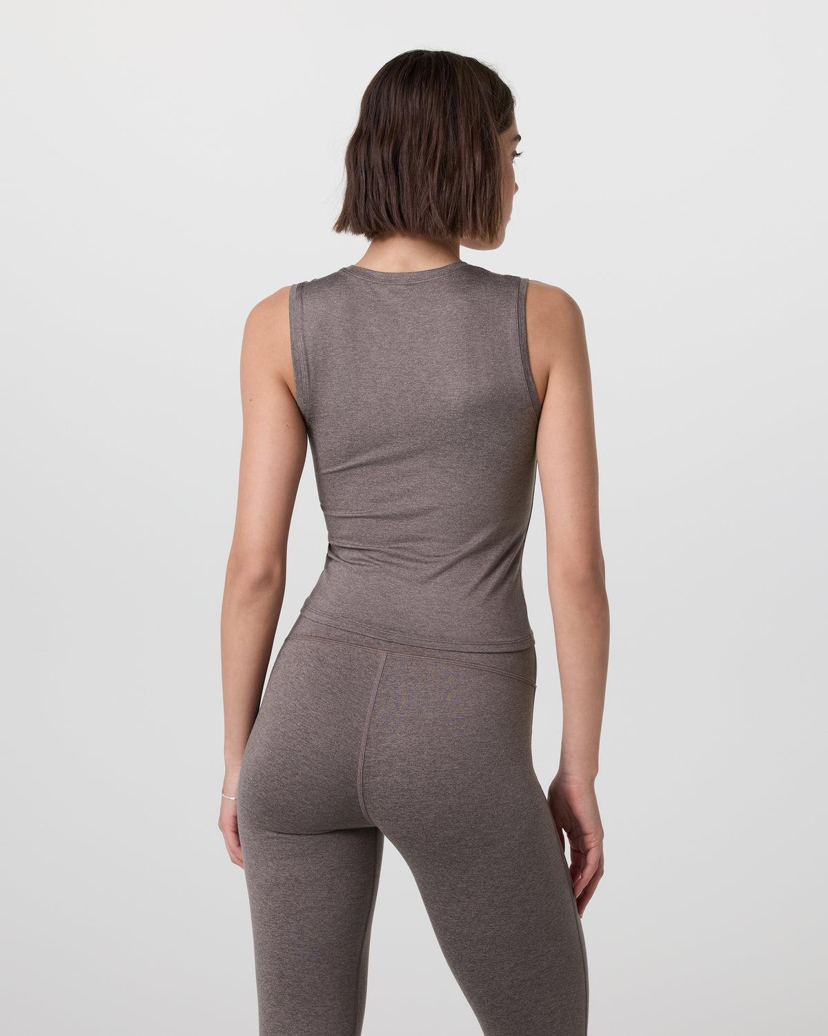 Halo Essential Scoop Tank Chia Heather - Vuori