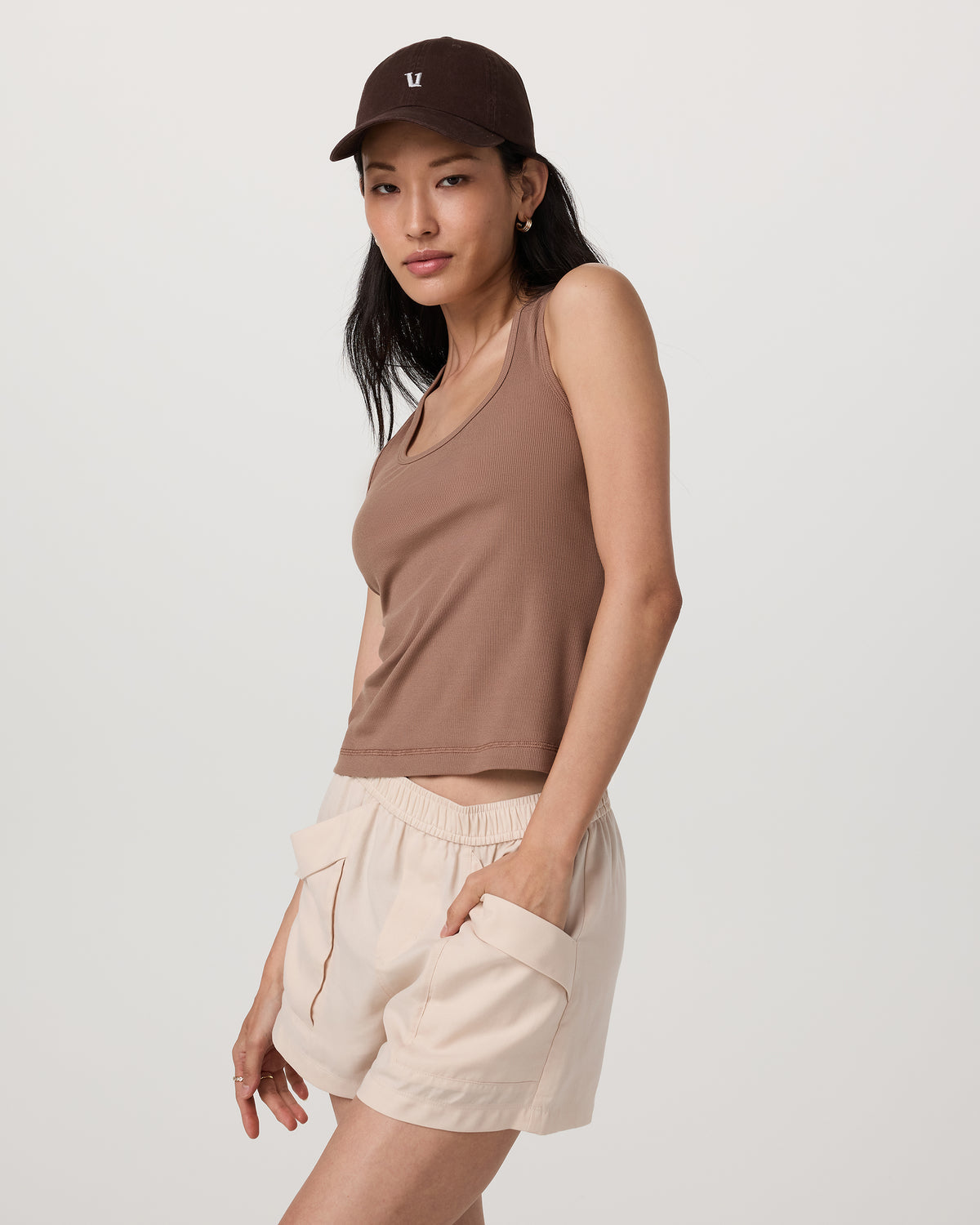 Pose Layering Tank Women's Nutmeg Tank Top - Vuori