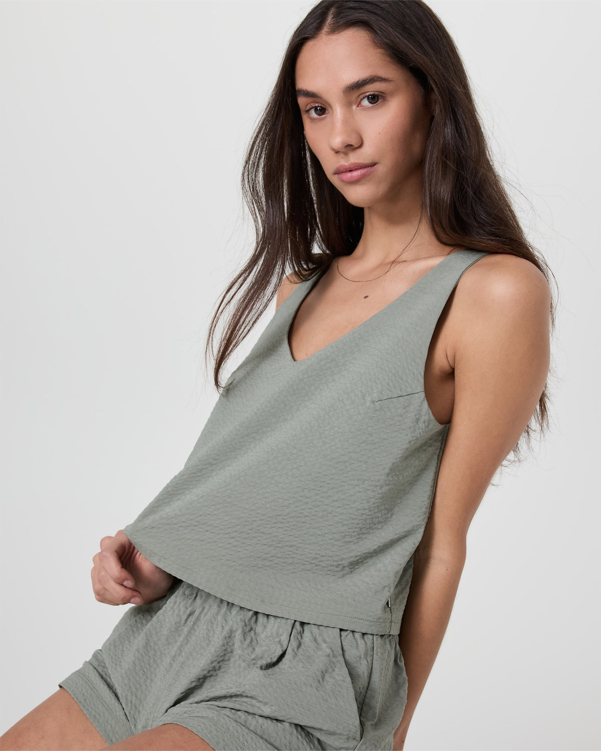 Villa Textured Crop Tank Laurel - Vuori