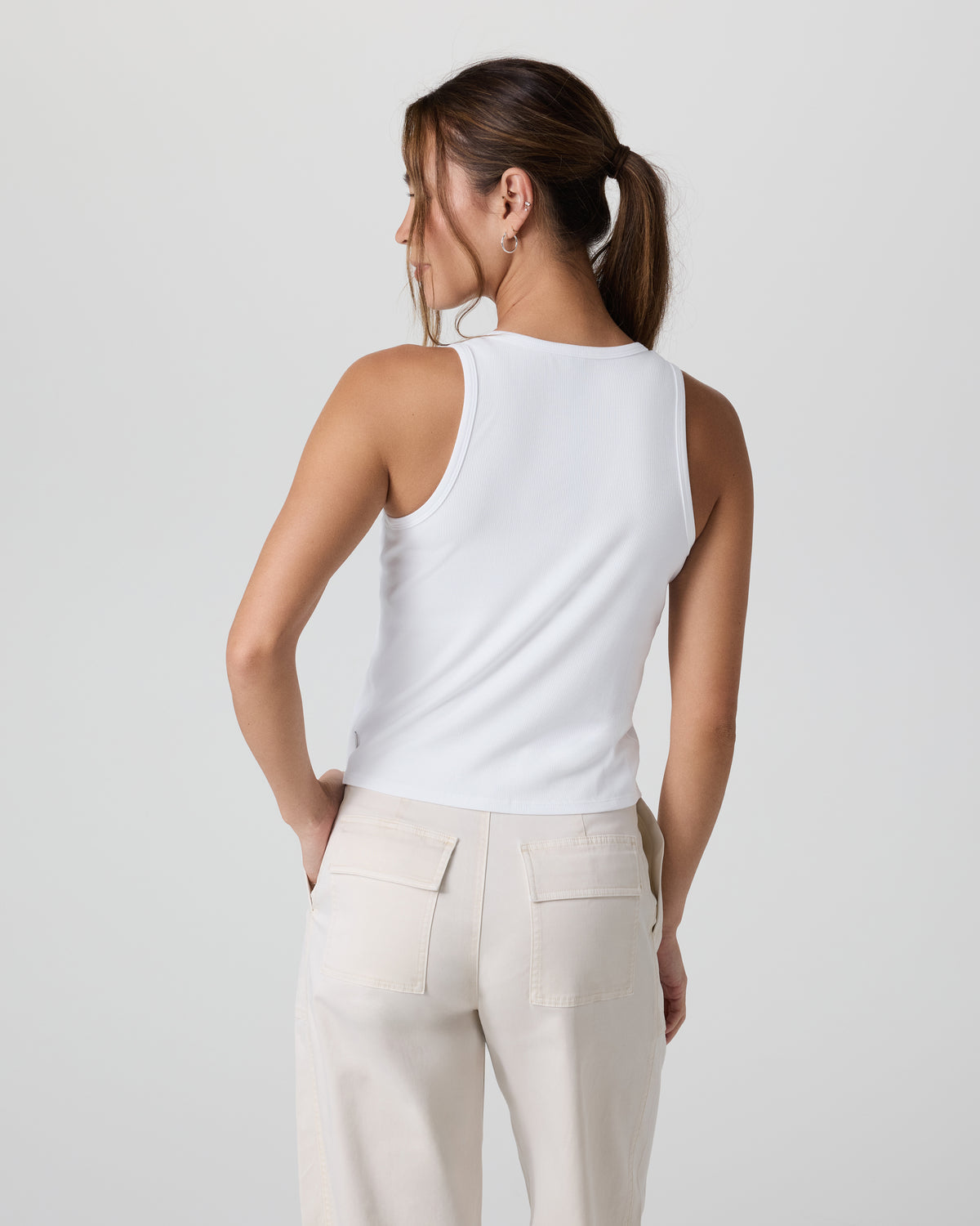 Pose Cardigan Tank White - Vuori