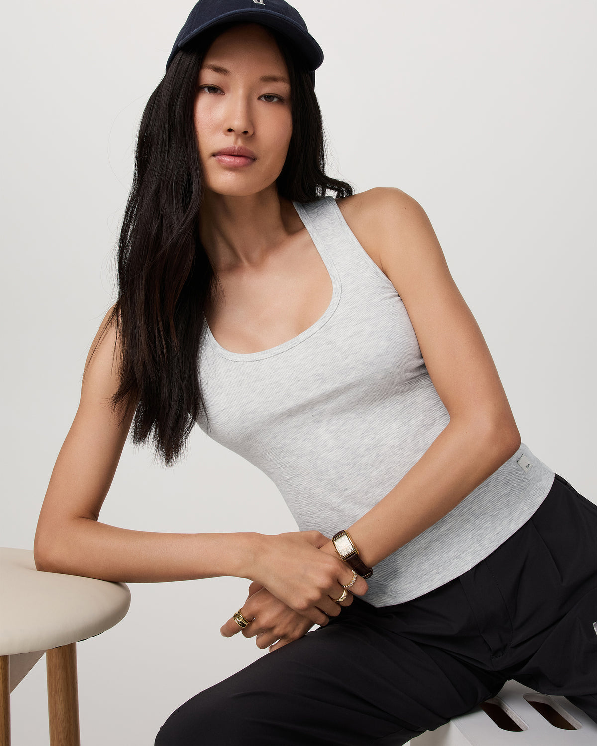 Pose Layering Tank Women's White Heather Grey Tank Top - Vuori