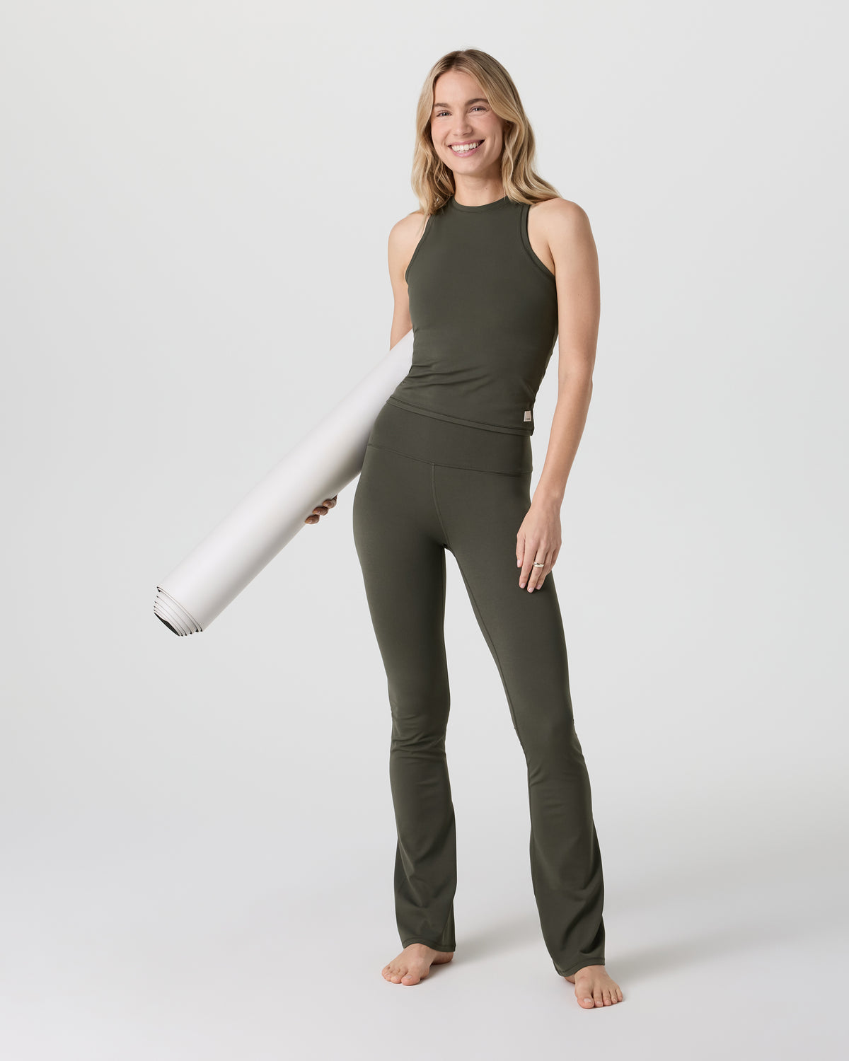 Vuori AllTheFeels™ Crew Tank Kale - Vuori