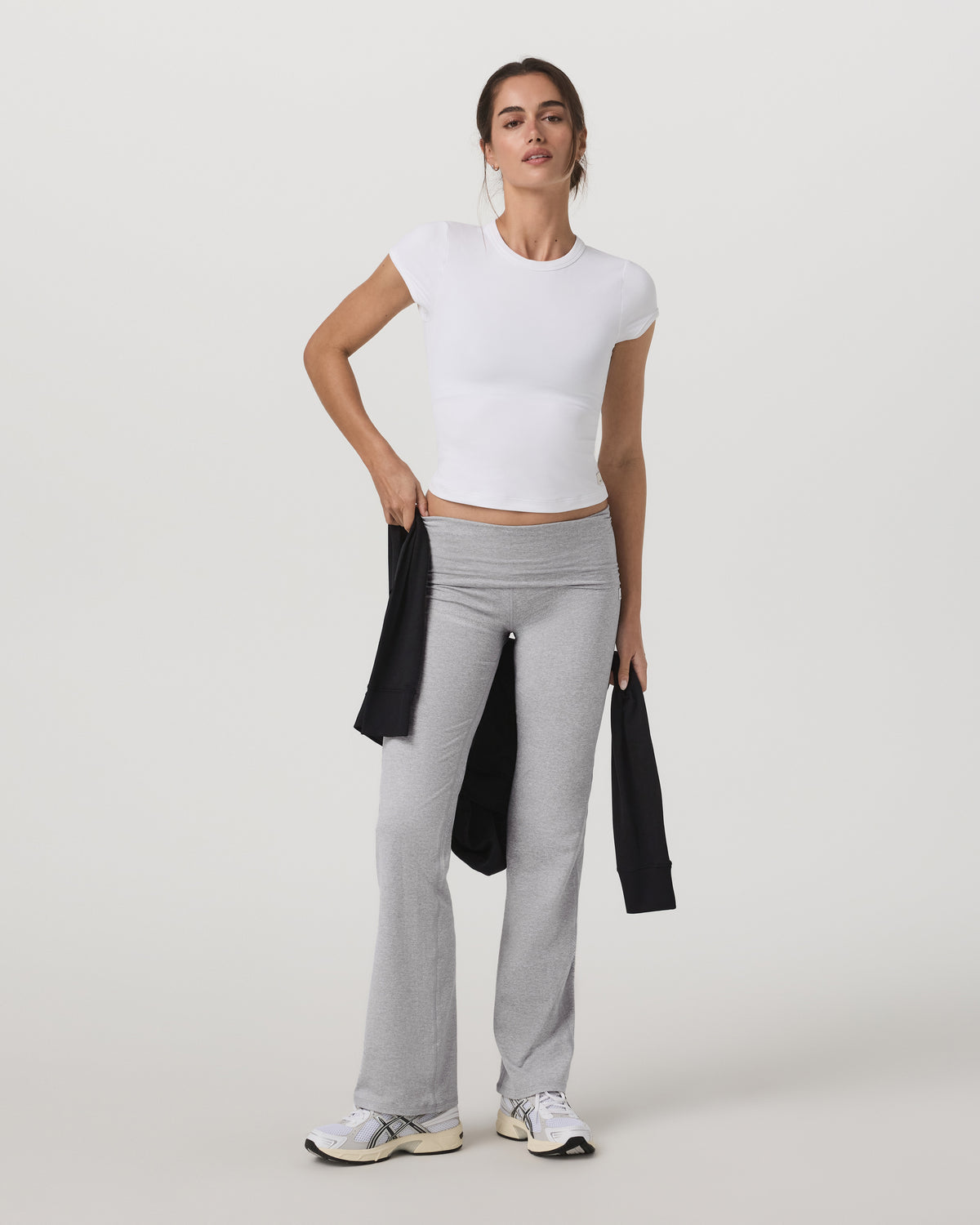 Halo Baby Tee Women's White Fitted Crewneck Tee Shirt - Vuori