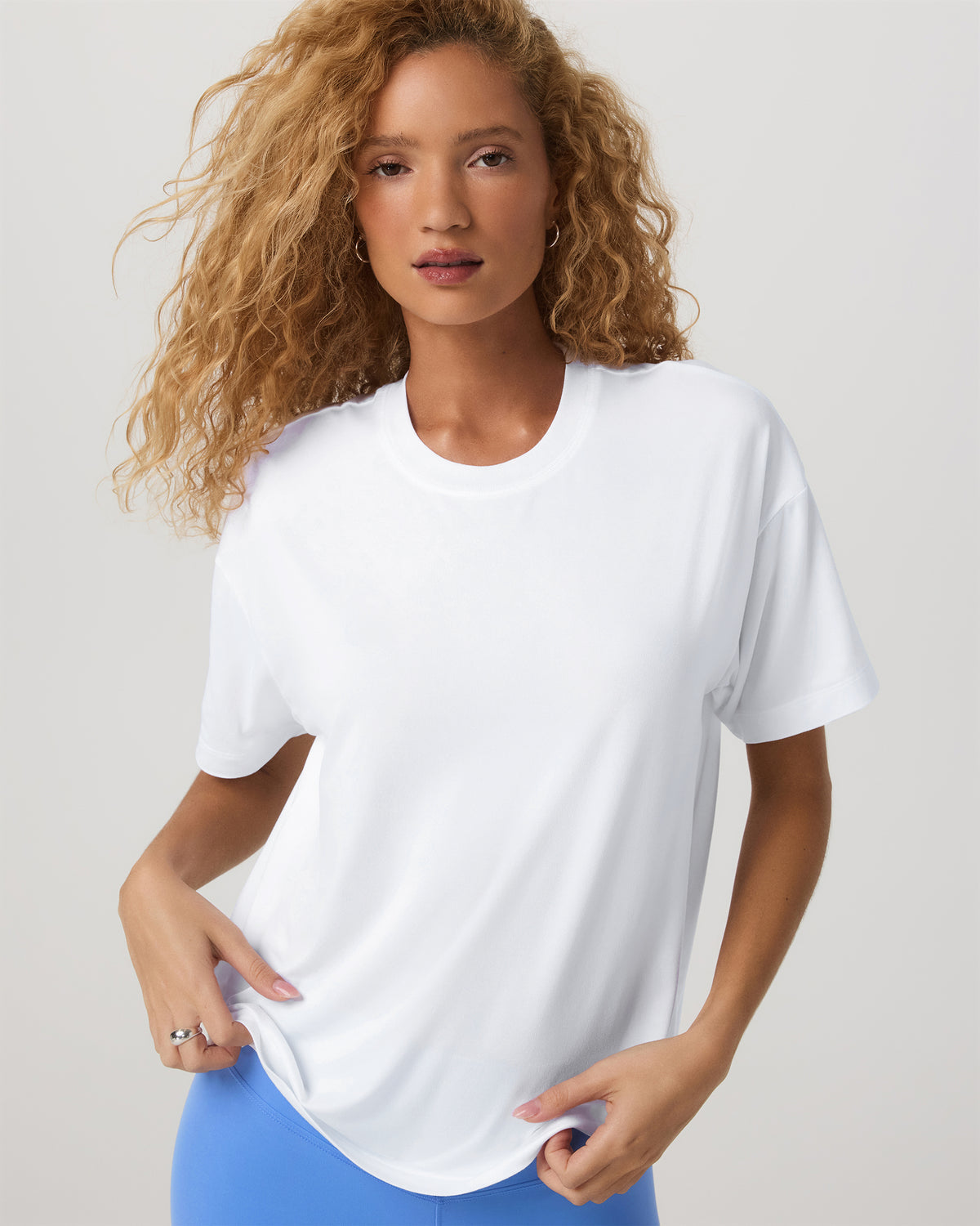 Energy Long Tee Women's White Performance Tee Shirt - Vuori
