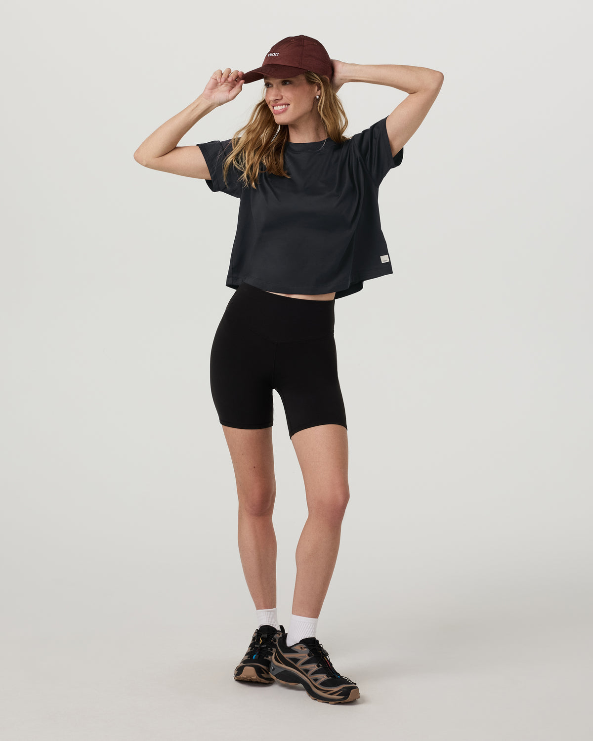 Energy Tee Women's Black Heather Oversized Tee - Vuori