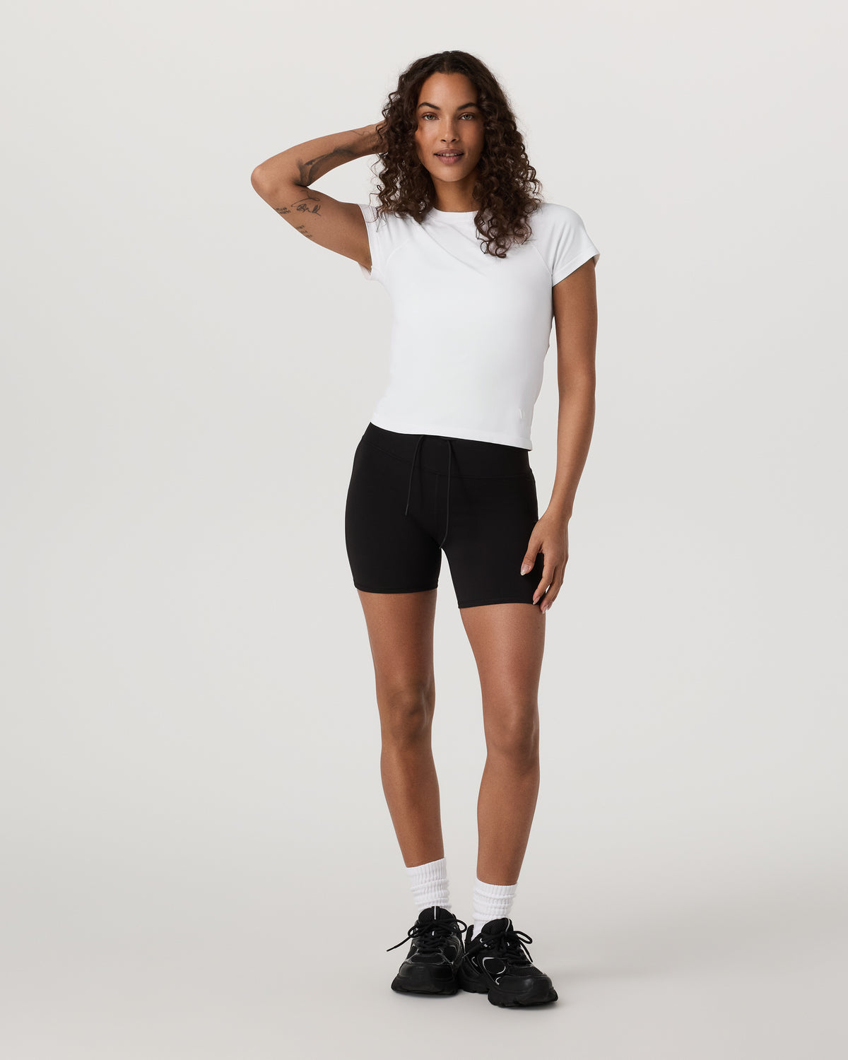 Short Sleeve Seamless Surge Tee White - Vuori