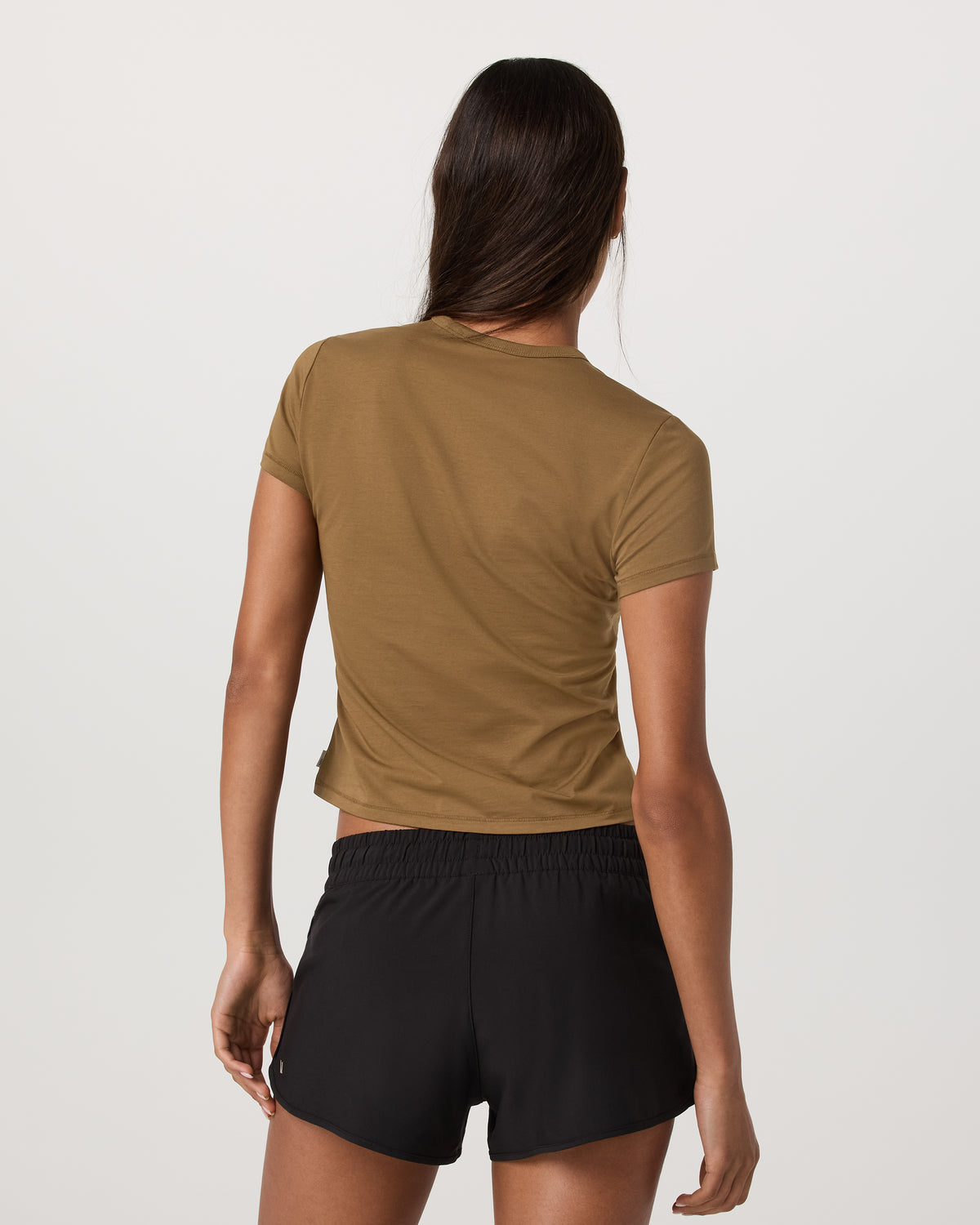 Short Sleeve Feather Classic Tee Women's Rum T-Shirt - Vuori
