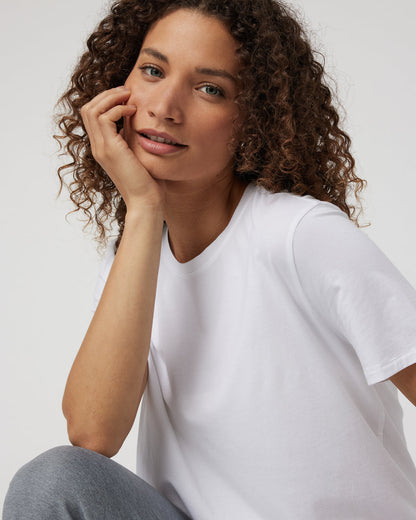 Feather Tee Women's White Lightweight Tee - Vuori
