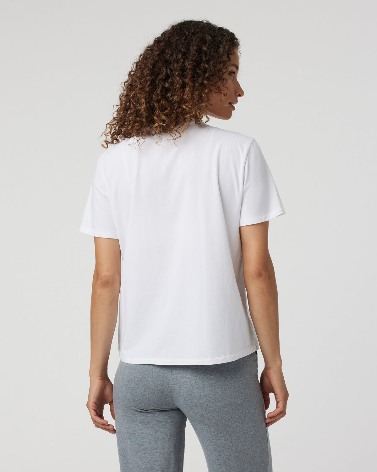Feather Tee Women's White Lightweight Tee - Vuori