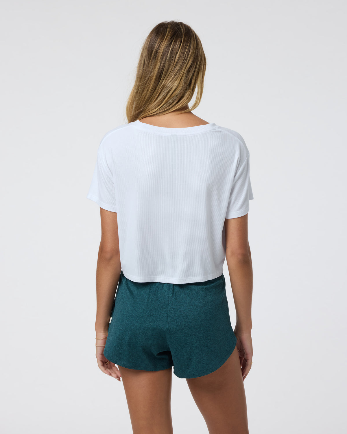 Short Sleeve Cove V Neck Tee White - Vuori