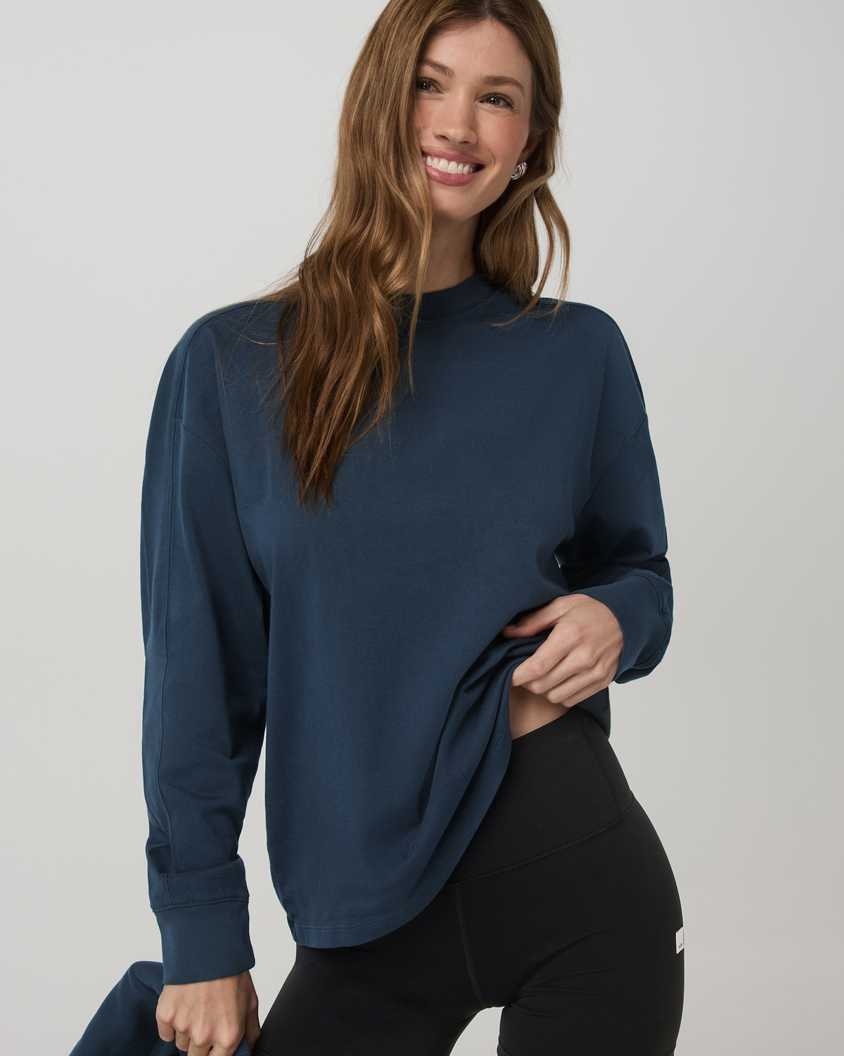 Long Sleeve Heavyweight Cotton Tee Ocean Blue Tee Shirt - Vuori