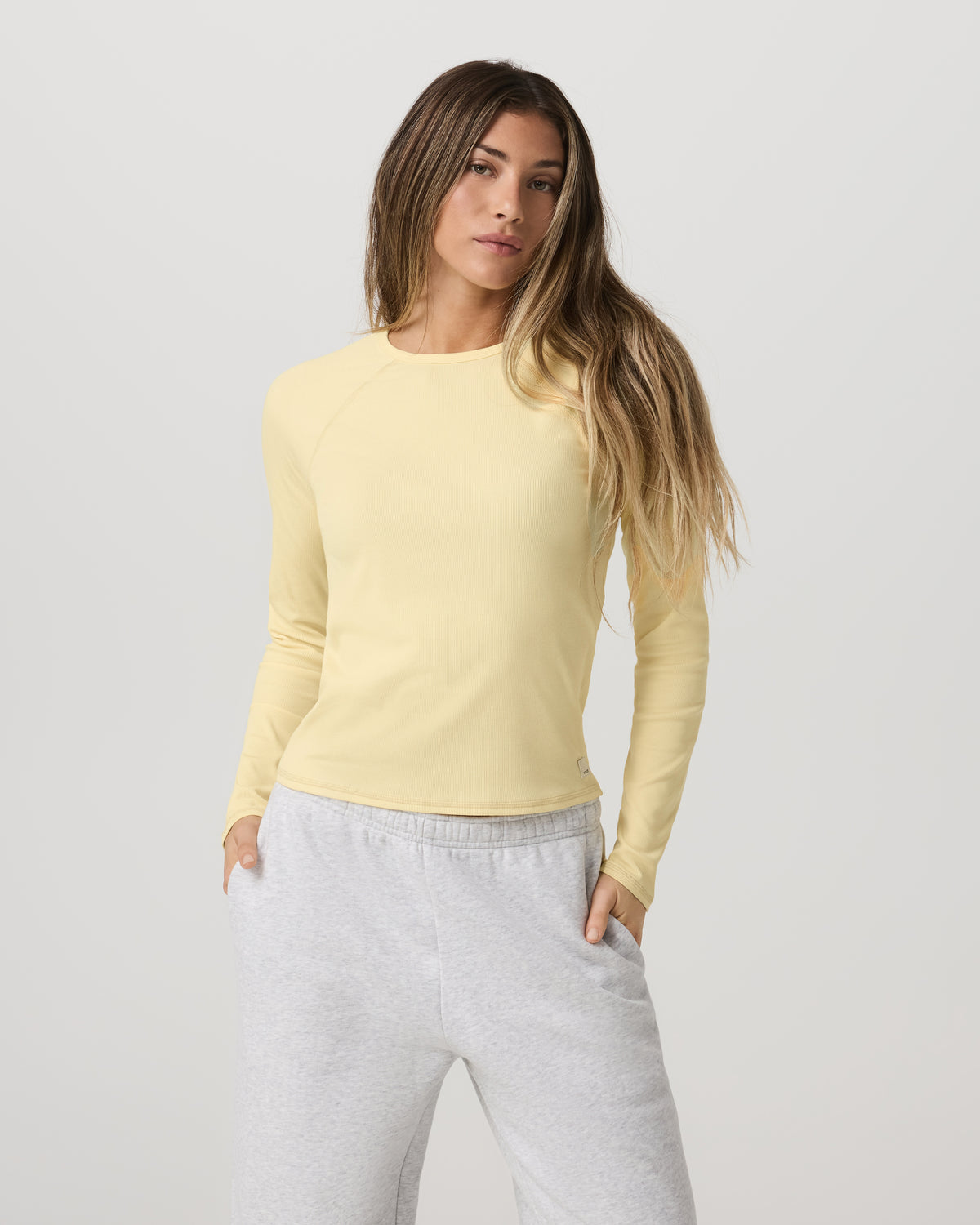 Long Sleeve Pose Crew Women's Lemon Snap Long Sleeve - Vuori