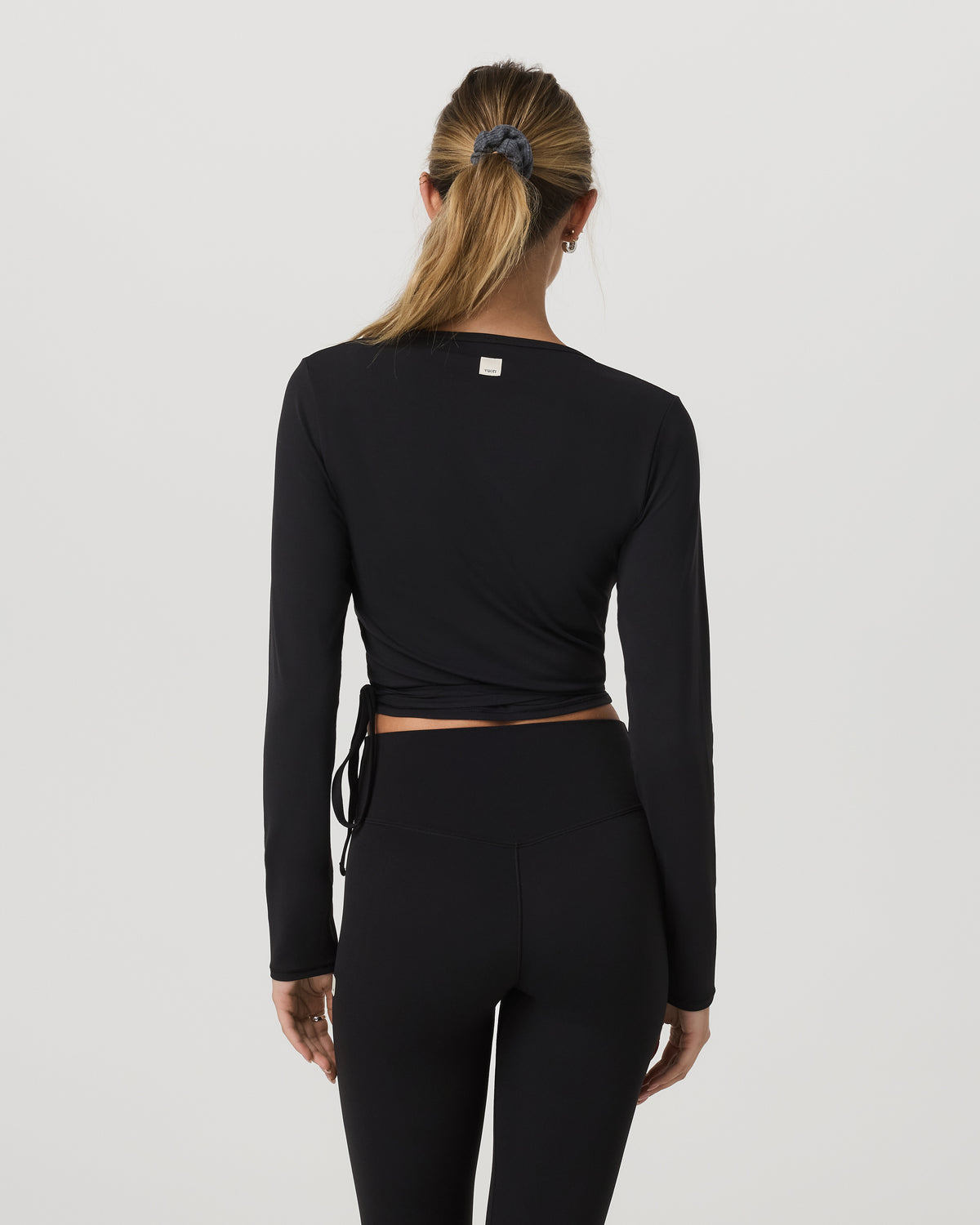 Vuori AllTheForm™ Wrap Top Women's Black Wrap Top - Vuori
