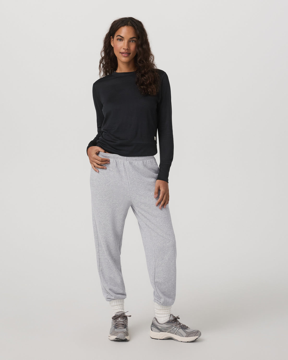 Daydream Crew Lightweight Black Long Sleeve Shirt - Vuori