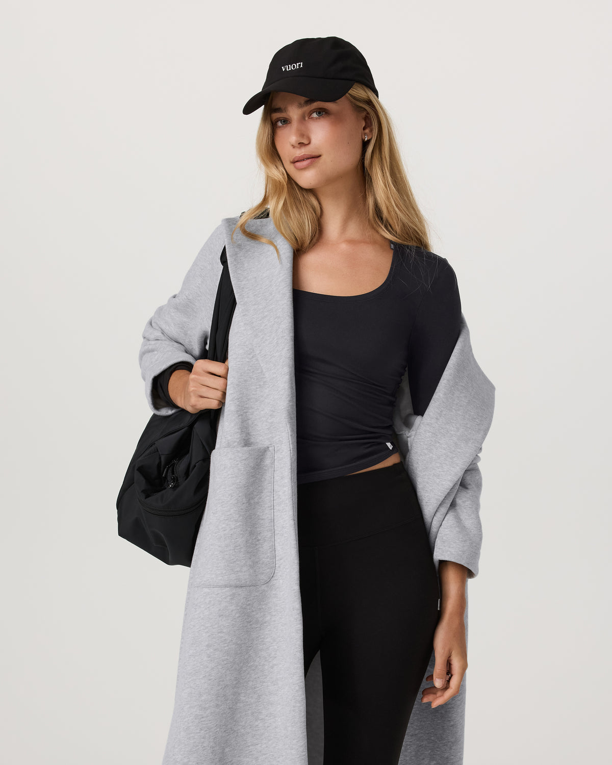 Women's Long Sleeve Halo Essential Scoop Solid Black - Vuori