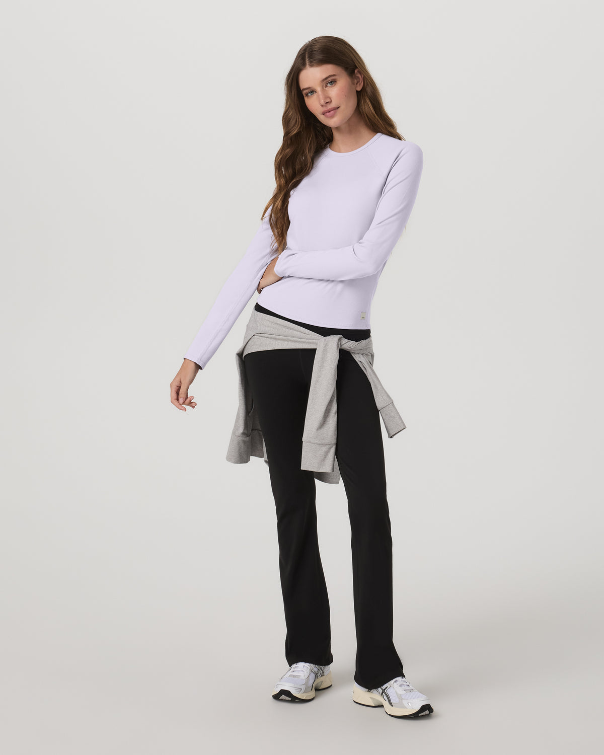 Long Sleeve Pose Crew Women's Lavender Ice Crewneck - Vuori