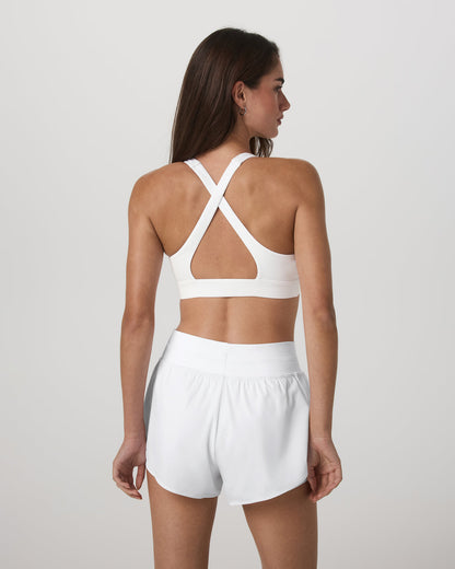 Daily Form Bra Women's White Racerback Sports Bra - Vuori