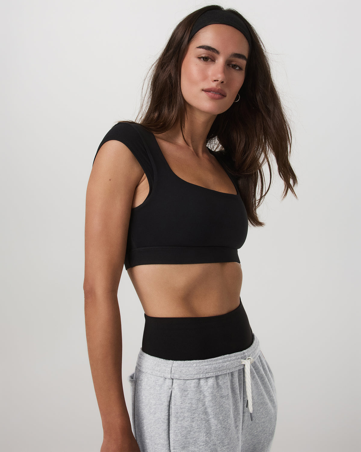 Vuori AllTheForm™ Short Sleeve Bra Women's Black Sports Bra - Vuori