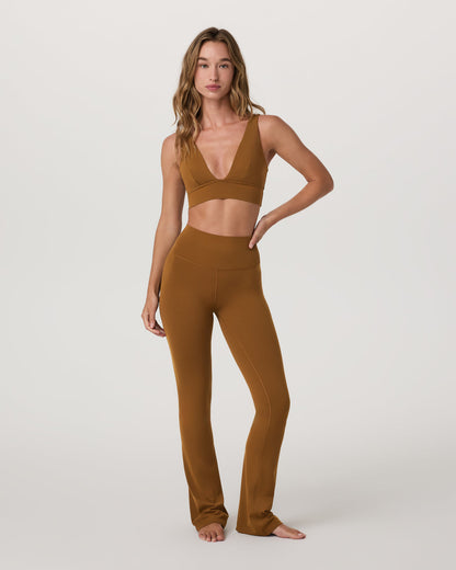 Vuori AllTheFeels™ Triangle Bra Women's Bra in Rum - Vuori