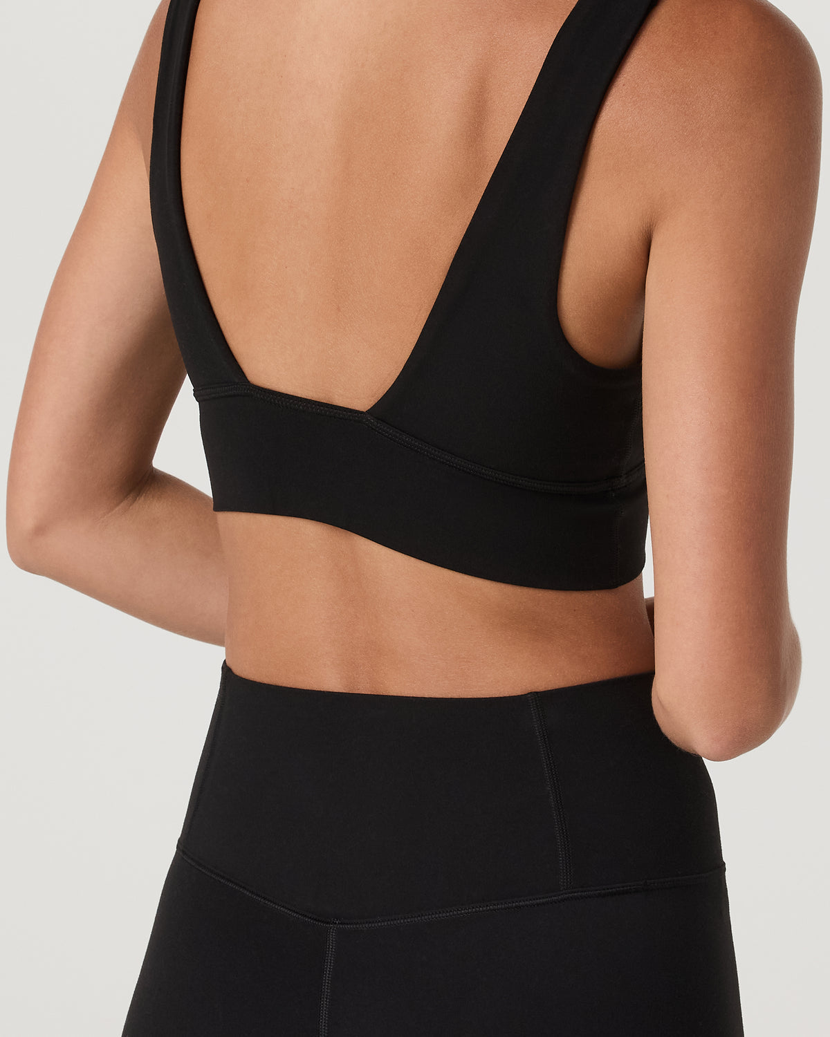Vuori AllTheFeels™ Triangle Bra Women's Black Bra - Vuori
