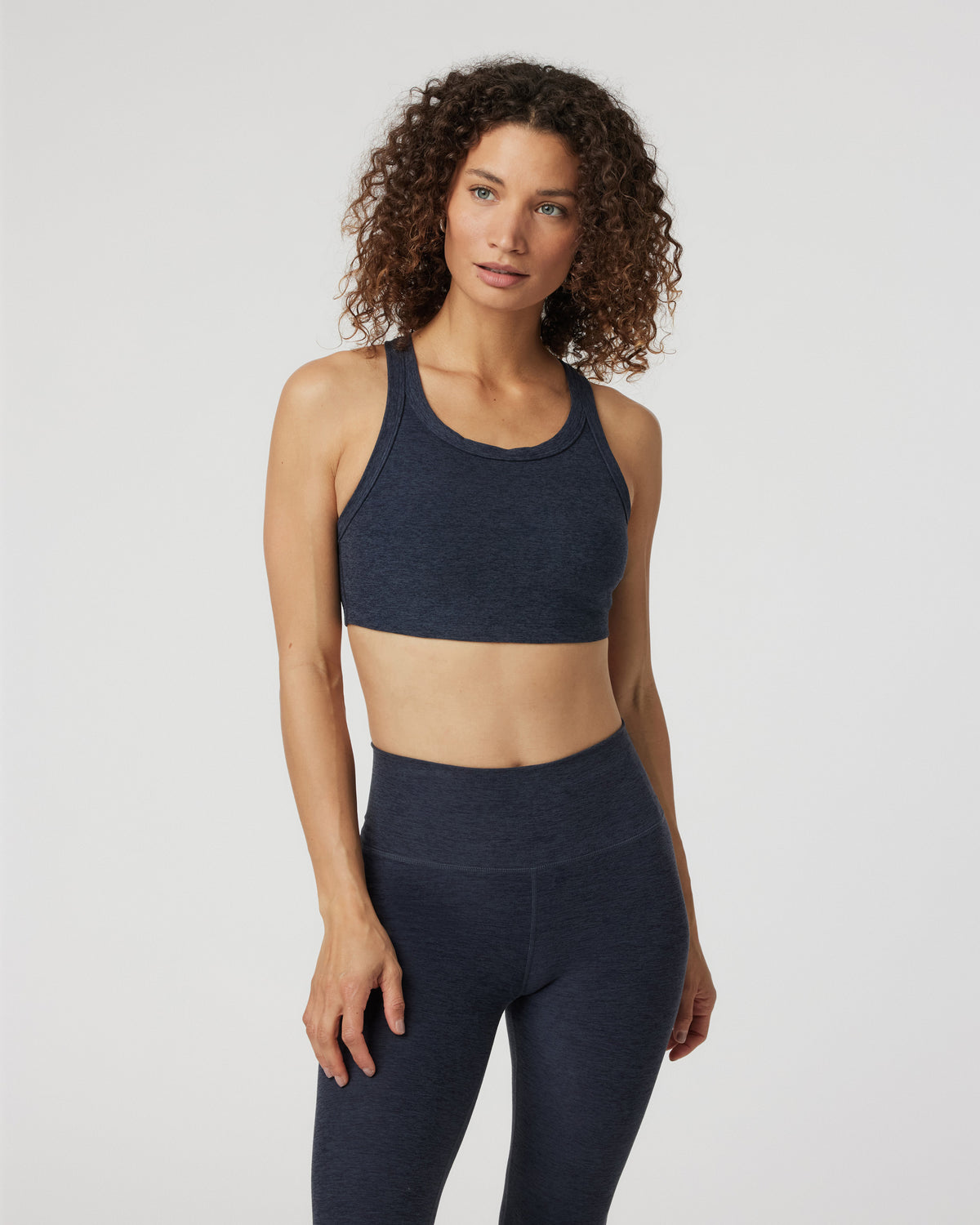 Elevation Racer Bra Midnight Racerback Sports Bra - Vuori