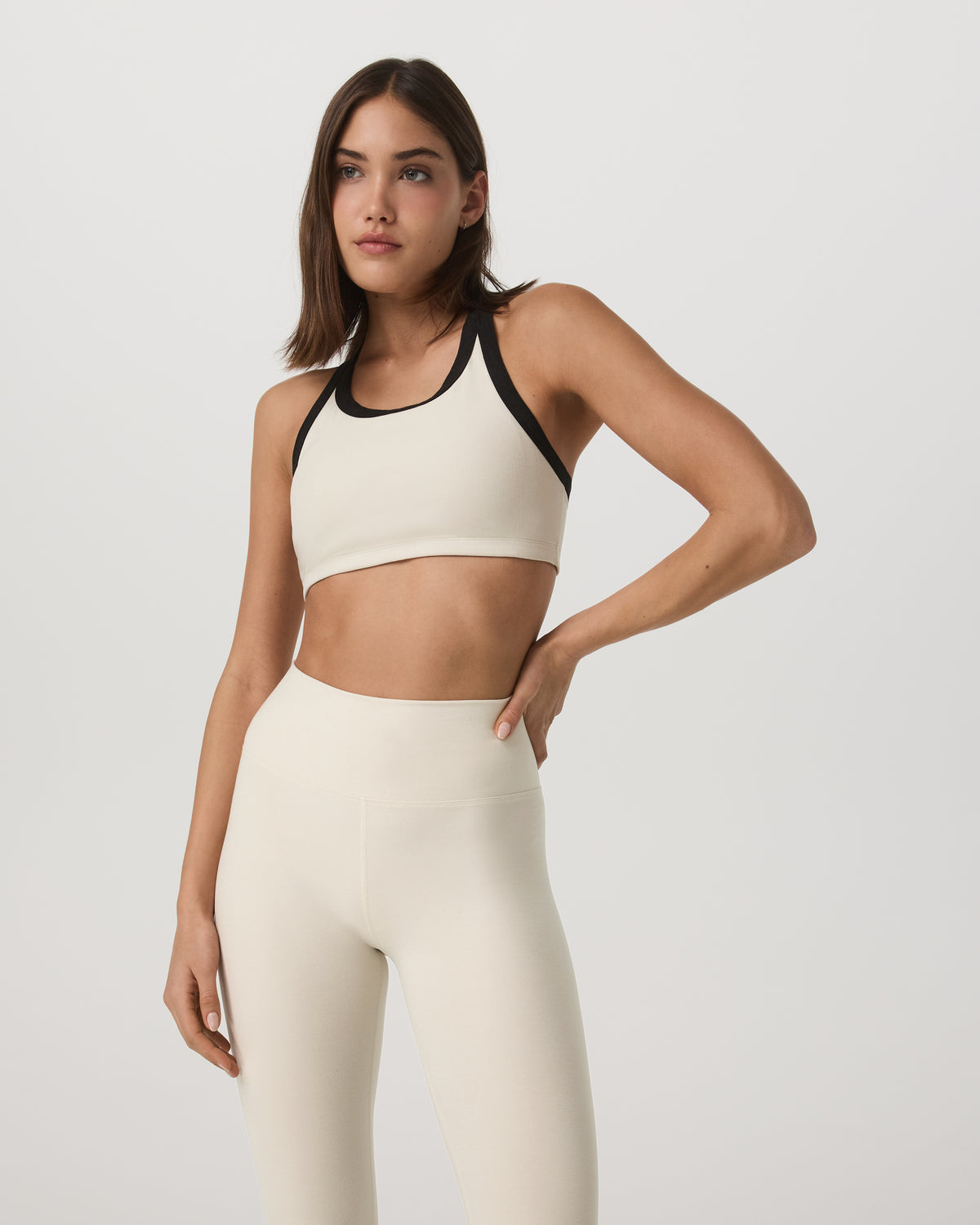 Elevation Racer Bra Women's Bone Heather Sports Bra - Vuori