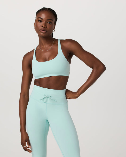 Yosemite Bra Women's Spearmint Strappy Sports Bra - Vuori