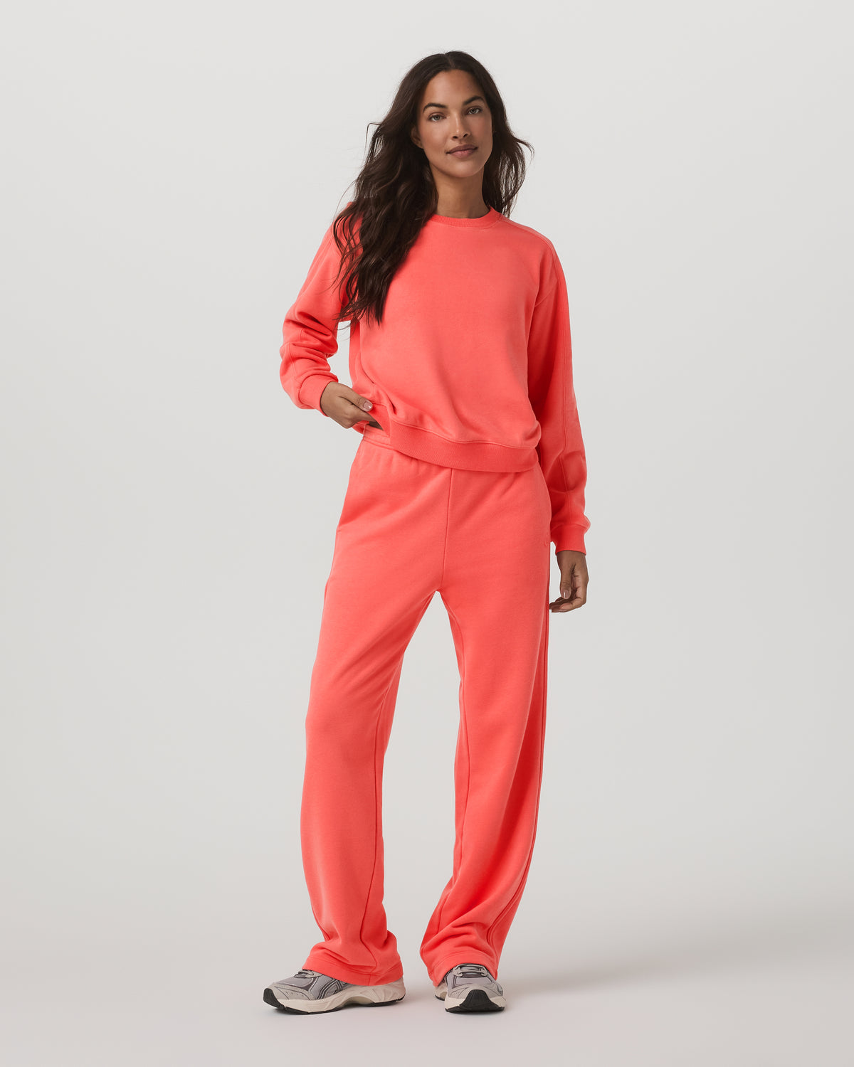Sedona Straight Leg Sweatpant Women's Bright Coral Pant - Vuori