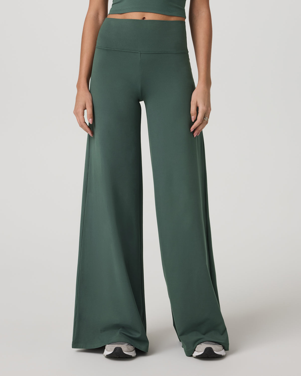 Halo Easy Wideleg Pant - Long Women's Agate Green Pants - Vuori