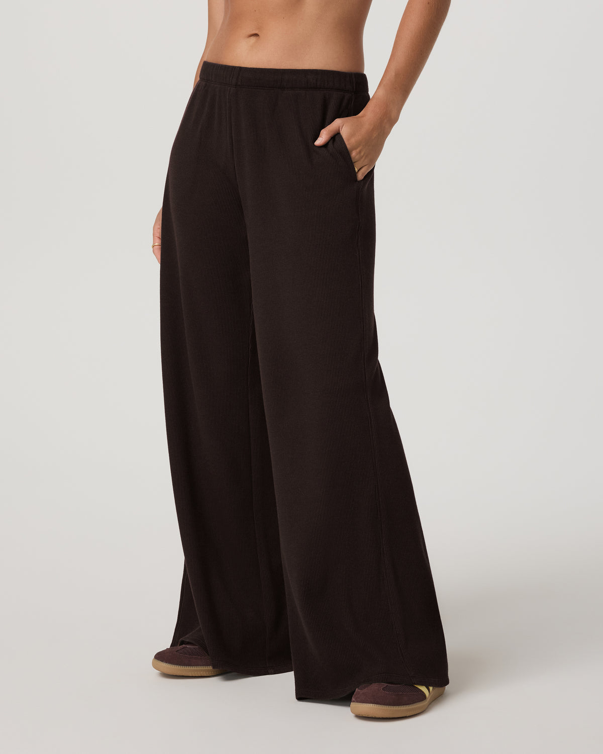 Waffle Wideleg Pant Women's Dark Java Waffle Knit Pants - Vuori
