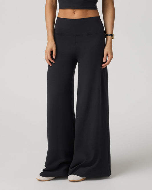 Halo Easy Wideleg Pant - Short Women's Solid Black Pants - Vuori