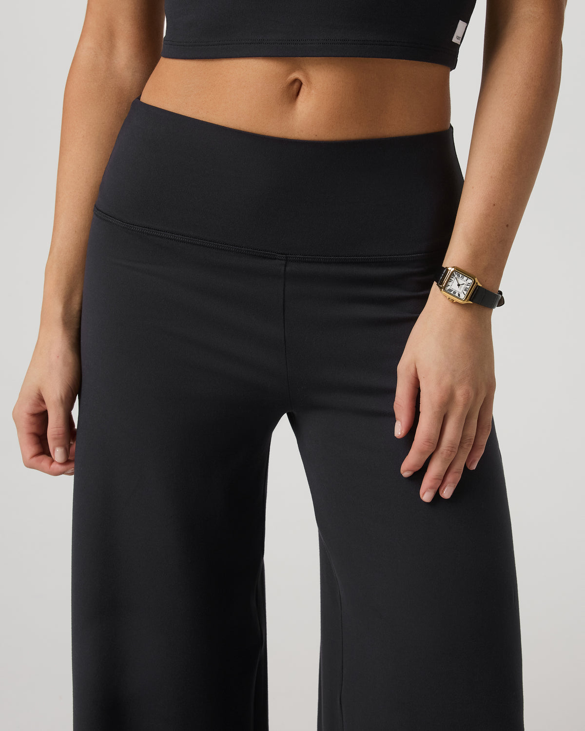 Halo Easy Wideleg Pant - Short Women's Solid Black Pants - Vuori