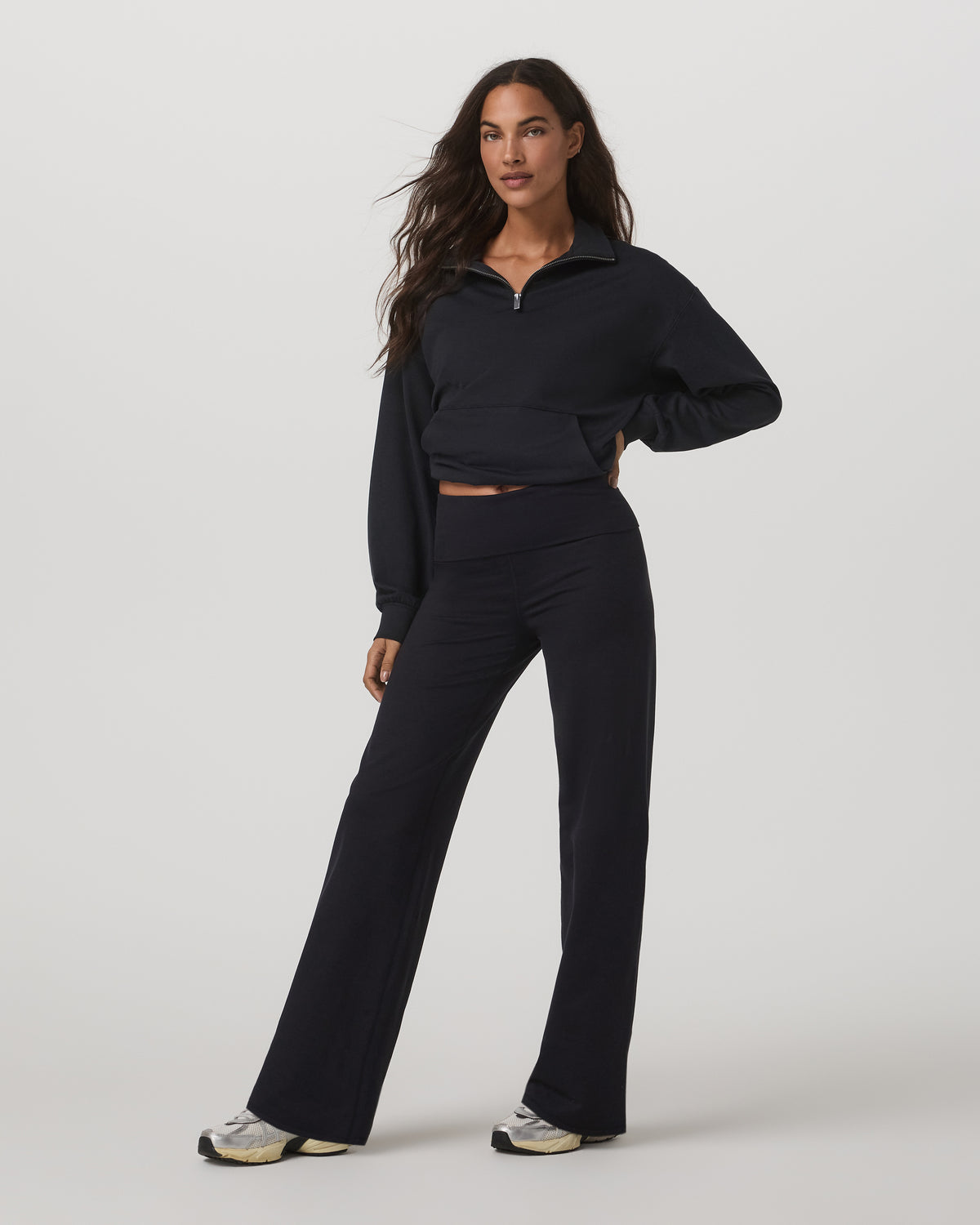 Granite Foldover Straight Leg Women's Black Heather Pant - Vuori