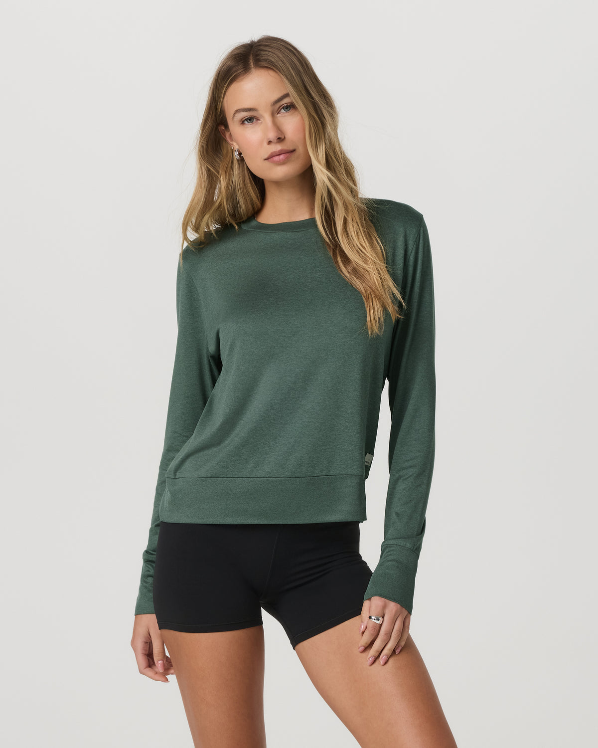 Daydream Crew Women's Agate Green Heather Long Sleeve - Vuori