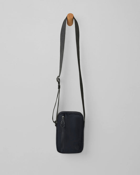 All Around Crossbody Black Bag - Vuori