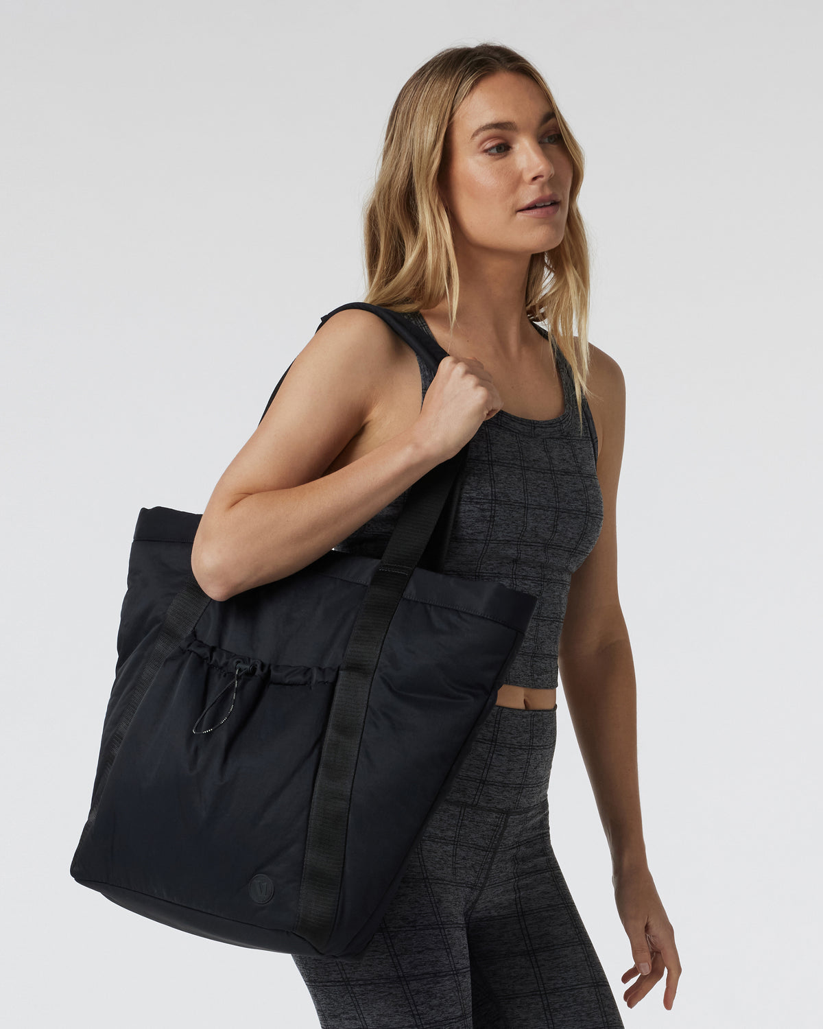All Around Tote Black Tote Bag - Vuori