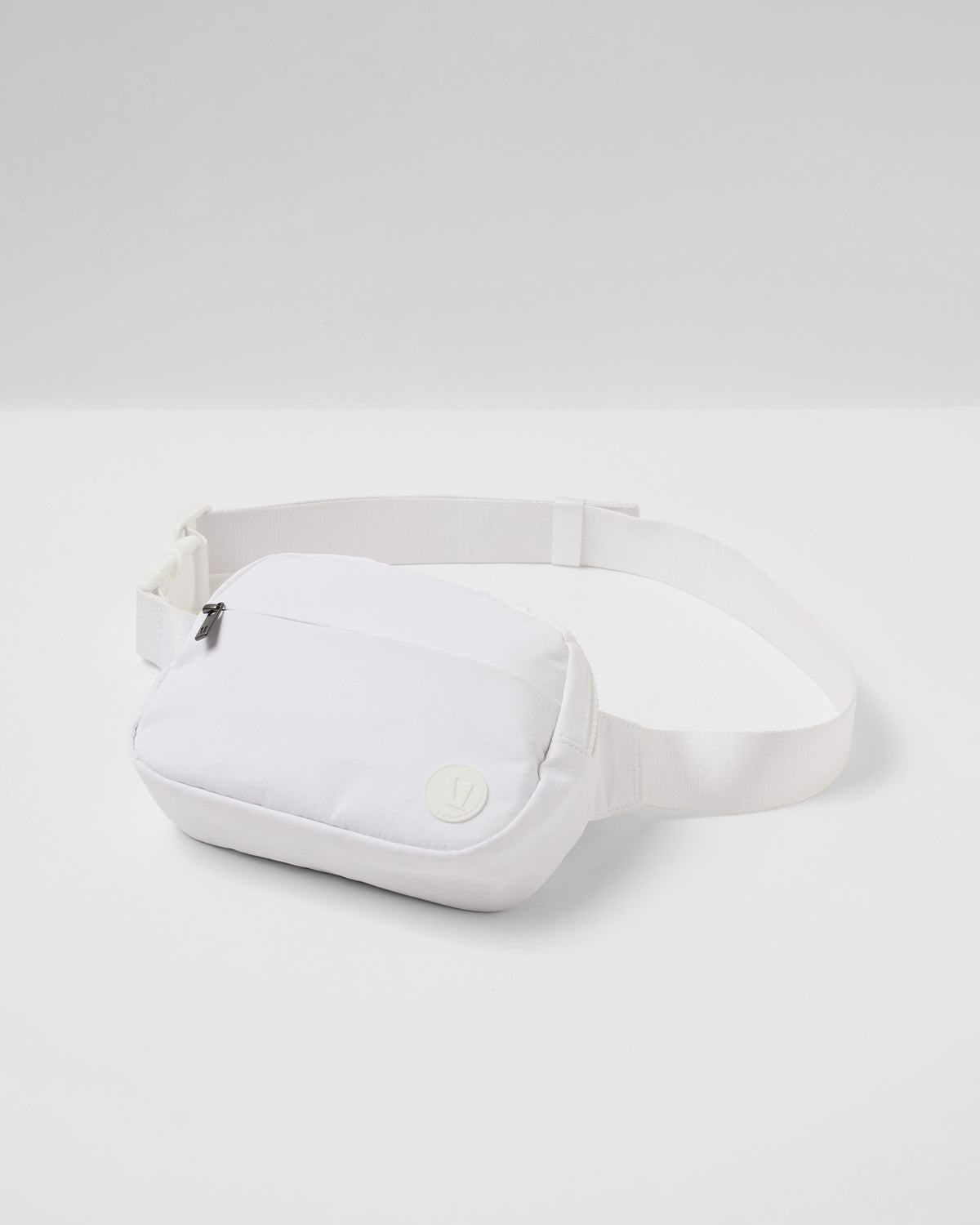All Around Hip Pack White Waist Bag - Vuori