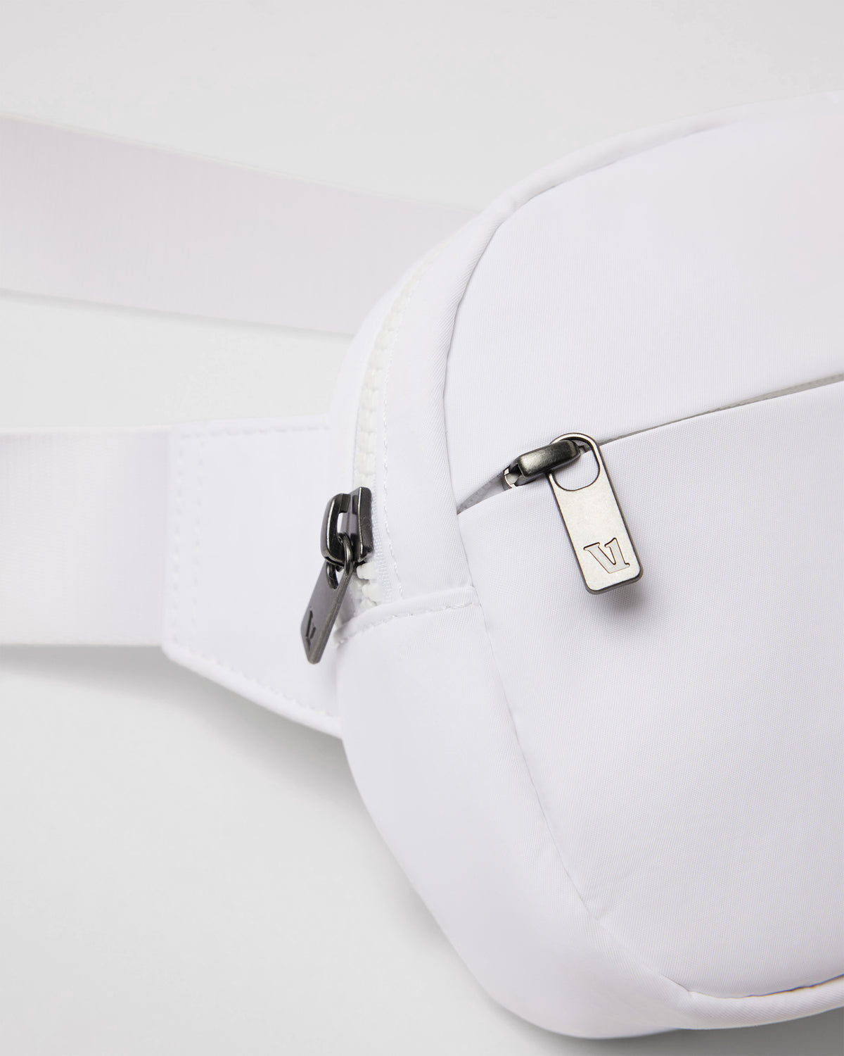 All Around Hip Pack White Waist Bag - Vuori
