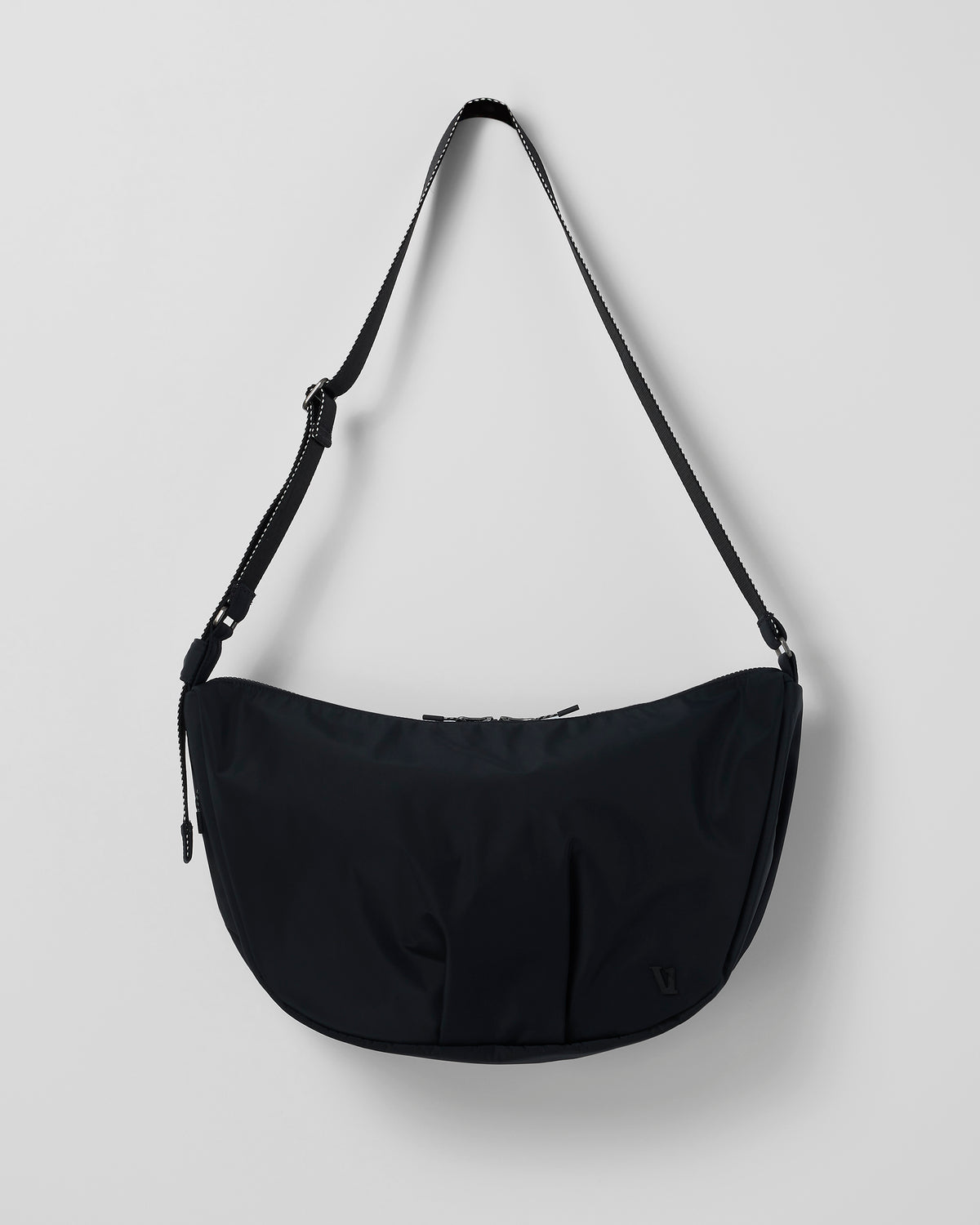 Vuori Carryall Stylish Black Modern Crescent Bag - Vuori