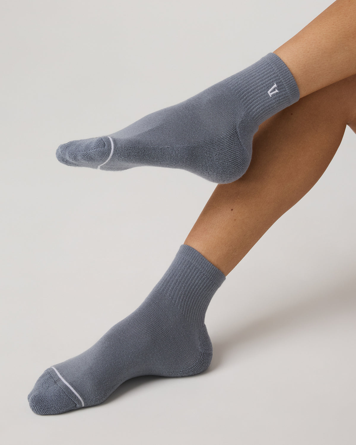 Quarter Crew V1 Sock Slate Blue Crew Socks - Vuori