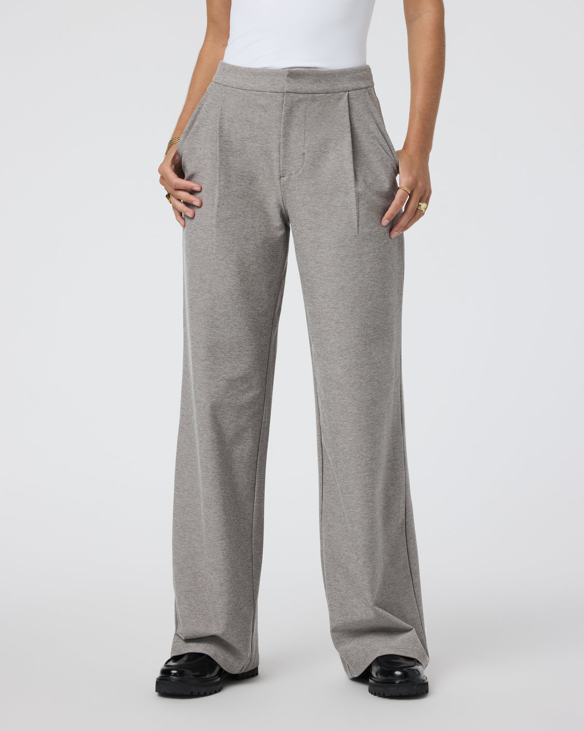 Elevation Trouser Cobblestone High Rise Pants - Vuori