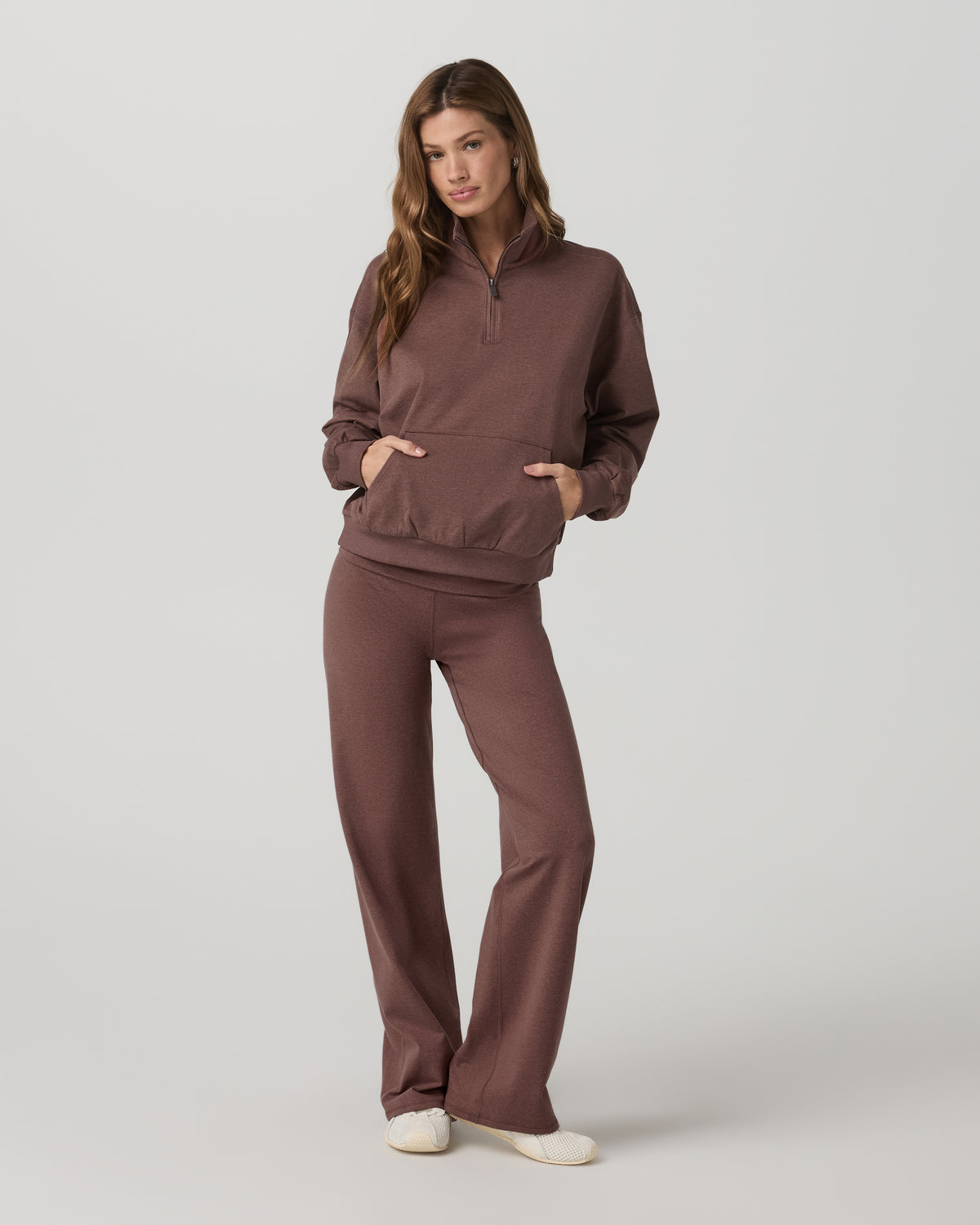 Granite Foldover Straight Leg Women's Sable Heather Pant - Vuori