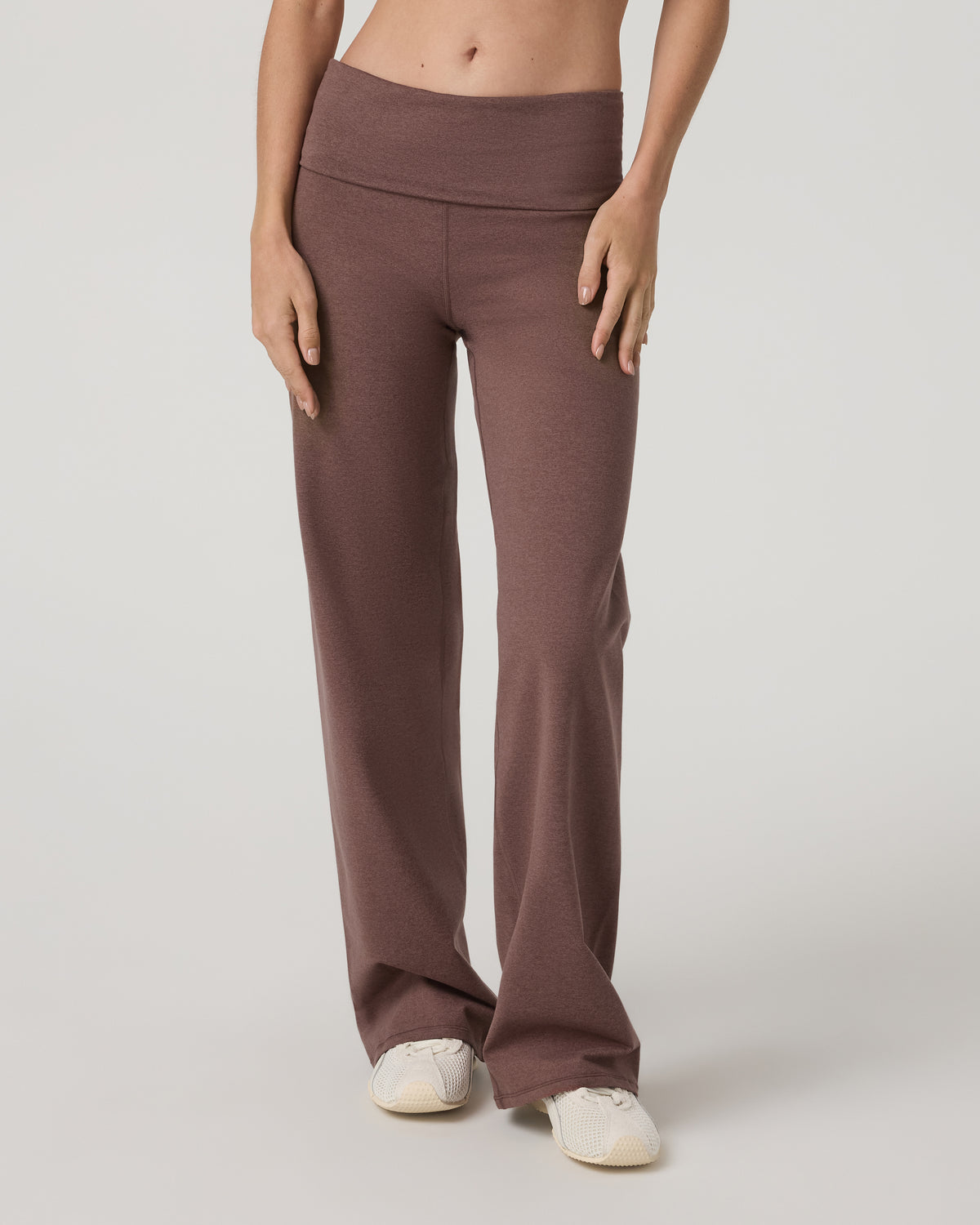 Granite Foldover Straight Leg Women's Sable Heather Pant - Vuori