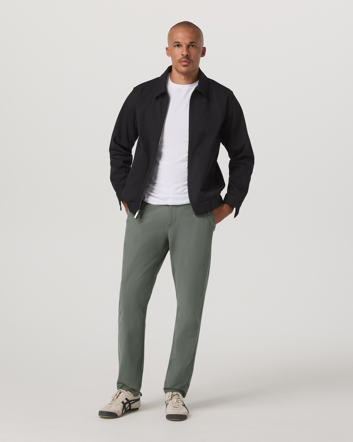 Meta Trouser Classic Fit 30" Men's Light Oregano Pants - Vuori