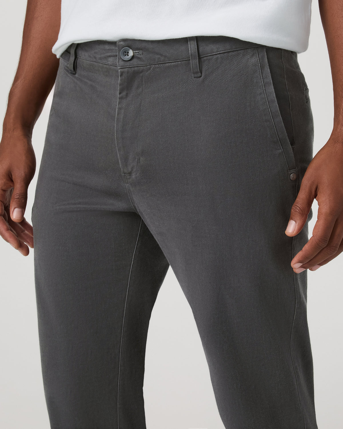Fletcher Chino Pant Classic 32" Men's Dark Pewter Chino Pants - Vuori